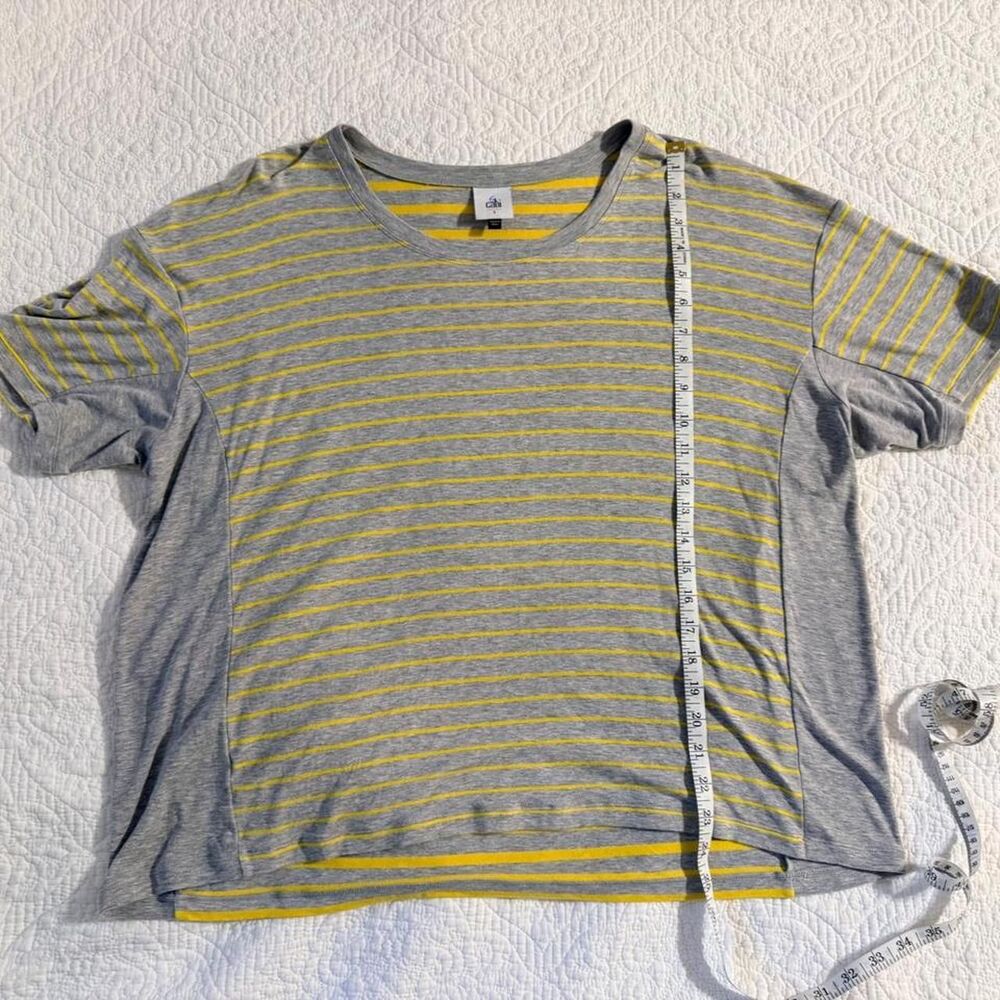 Cabi Women's multi T-shirt